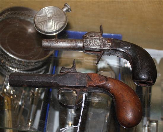 19th Century ladies pistols & a powder box